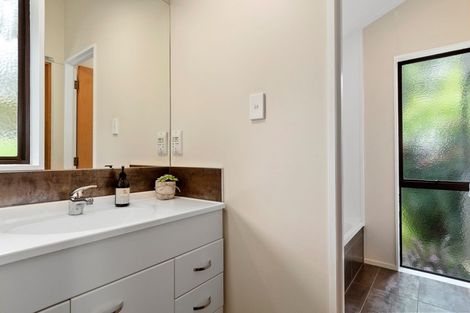 Photo of property in 14 Holmburn Street, Welcome Bay, Tauranga, 3112