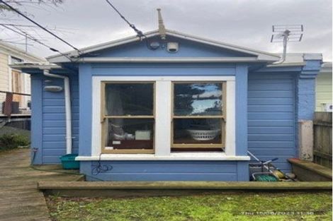 Photo of property in 34 Duppa Street, Berhampore, Wellington, 6023