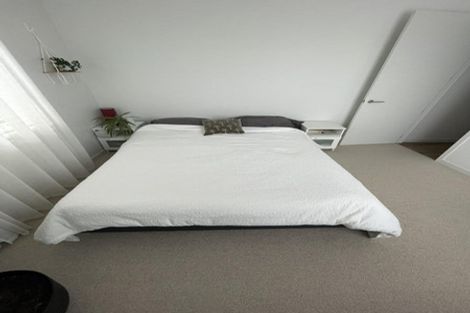 Photo of property in 9/1 Genevieve Lane, Hobsonville, Auckland, 0616