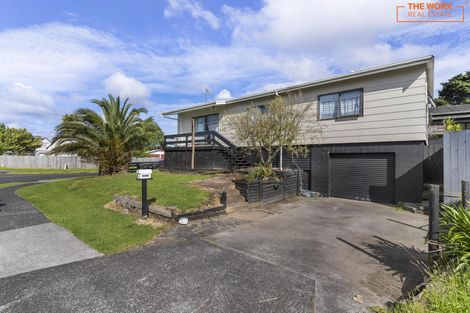 Photo of property in 2/11 Bluewater Place, Wattle Downs, Auckland, 2103