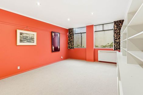 Photo of property in 300h Princes Street, Dunedin Central, Dunedin, 9016