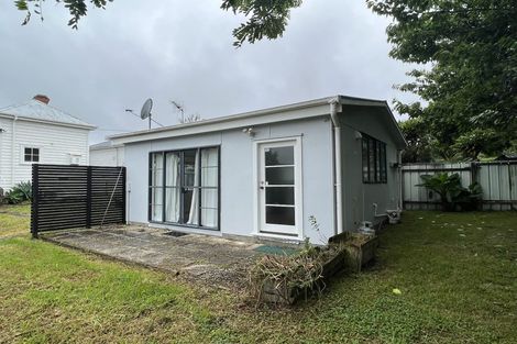 Photo of property in 28 Leslie Avenue, Sandringham, Auckland, 1025
