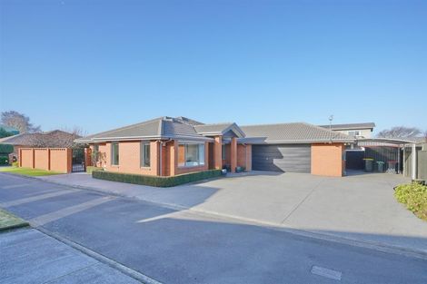 Photo of property in 432b Harewood Road, Harewood, Christchurch, 8051