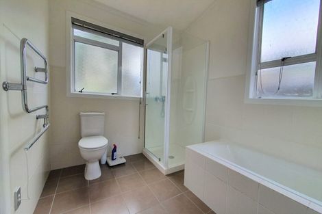 Photo of property in 1 Saltaire Street, Avondale, Auckland, 1026