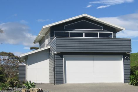 Photo of property in 27 Mayor View Terrace, Waihi Beach, 3611