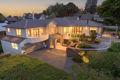 Photo of property in 10 Braeview Crescent, Maori Hill, Dunedin, 9010