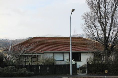 Photo of property in 12 Coach Court, Cromwell, 9310