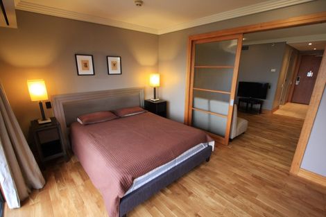 Photo of property in The Metropolis Apartments, 2710/1 Courthouse Lane, Auckland Central, Auckland, 1010