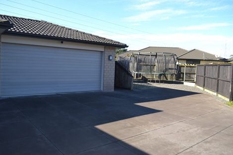 Photo of property in 8 Pohutukawa Place, Karaka, Papakura, 2113