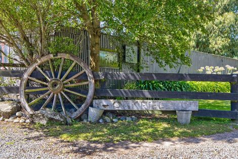 Photo of property in 32 Scarlet Oak Drive, West Melton, Christchurch, 7676