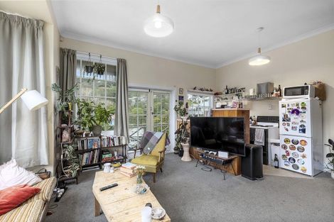 Photo of property in 2 Caprera Street, Melrose, Wellington, 6023