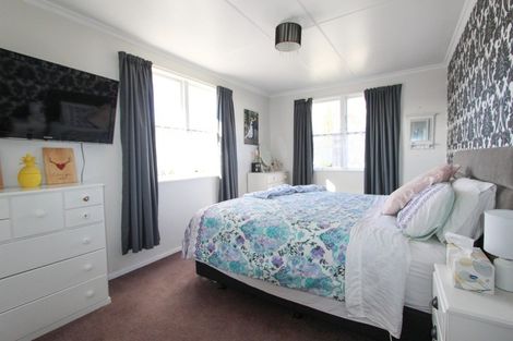 Photo of property in 70 Sedcole Street, Pahiatua, 4910