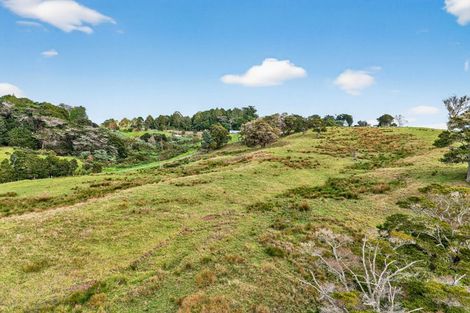 Photo of property in 397 Pahi Road, Pahi, Paparoa, 0571