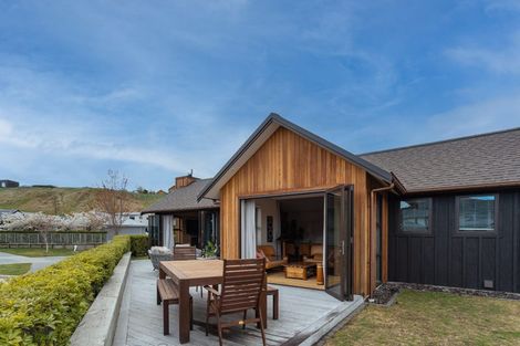 Photo of property in 5 Regent Street, Lower Shotover, Queenstown, 9304