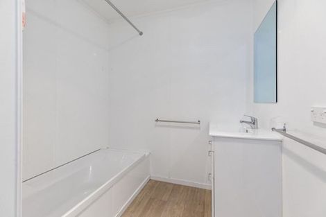 Photo of property in 20b Waitaha Road, Welcome Bay, Tauranga, 3112