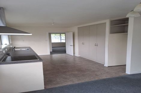 Photo of property in 7 Storry Place, Avonhead, Christchurch, 8042