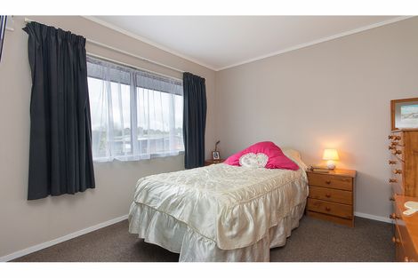 Photo of property in 4a Fernleigh Avenue, Waiuku, 2123