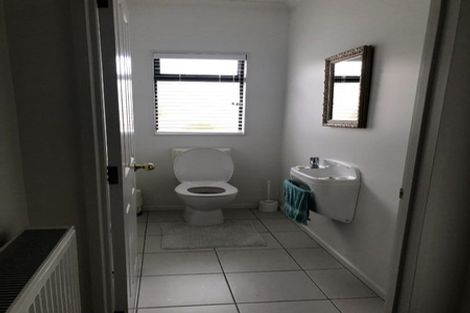 Photo of property in Arataki Way, 4/19 Arataki Road, Havelock North, 4130