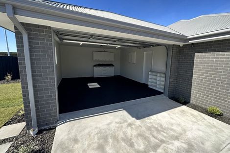 Photo of property in 36 Plover Avenue, Amberley, 7410