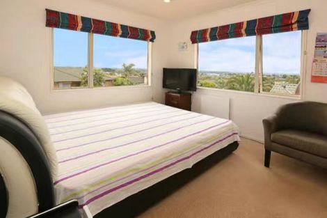 Photo of property in 6 Highfields Terrace, Henderson, Auckland, 0612