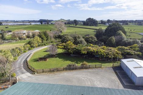 Photo of property in 244 Kawiu Road, Levin, 5510