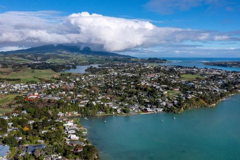 Photo of property in 5c Sunshine Rise, Raglan, 3225