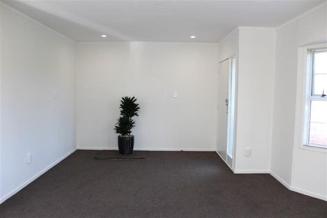 Photo of property in 308 Bucklands Beach Road, Bucklands Beach, Auckland, 2012
