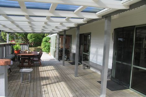 Photo of property in 116 Clifford Road, Eltham, 4322