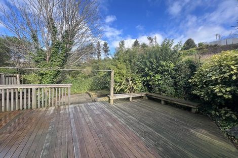 Photo of property in 11 Richmond Hill, Glenside, Wellington, 6037