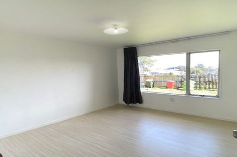 Photo of property in 34 Finlayson Avenue, Clendon Park, Auckland, 2103
