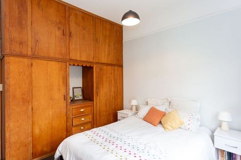 Photo of property in 16 Shirley Road, Mairehau, Christchurch, 8013