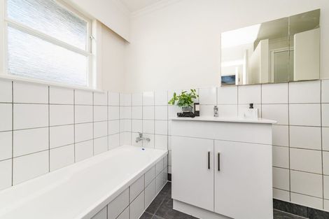 Photo of property in 6 Anakiwa Street, Kelvin Grove, Palmerston North, 4414