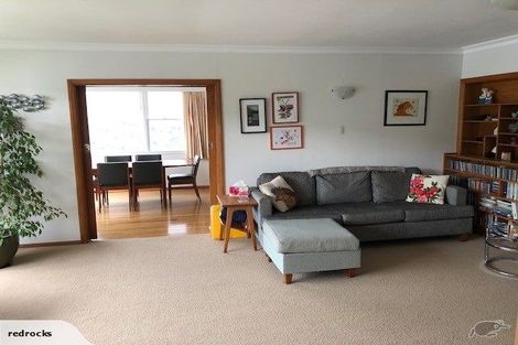 Photo of property in 8 Winston Street, Crofton Downs, Wellington, 6035