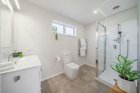 Photo of property in 45 York Street, Moera, Lower Hutt, 5010