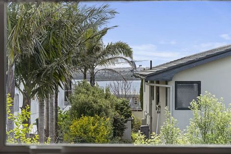 Photo of property in 24 Gulf Crest, Bucklands Beach, Auckland, 2012