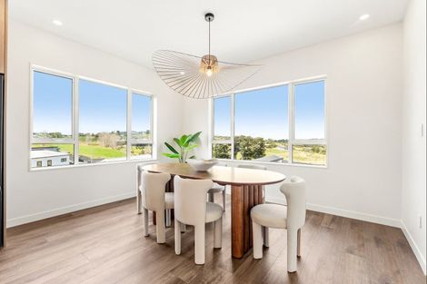 Photo of property in 8 Torokaha Lane, Snells Beach, 0920