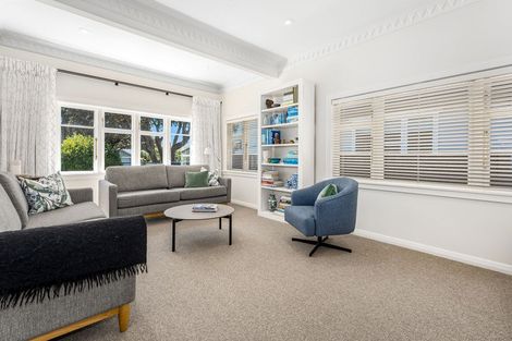 Photo of property in 73 Oroua Street, Eastbourne, Lower Hutt, 5013