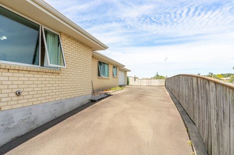 Photo of property in 71 Tasman Road, Otaki Beach, Otaki, 5512