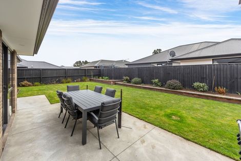 Photo of property in 6 Nicolau Avenue, Rolleston, 7615