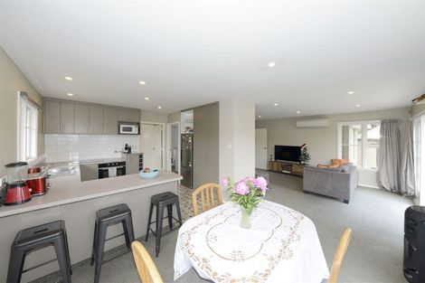 Photo of property in 74 Maidstone Road, Ilam, Christchurch, 8041