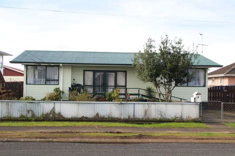 Photo of property in 10 Burbridge Road, Favona, Auckland, 2024