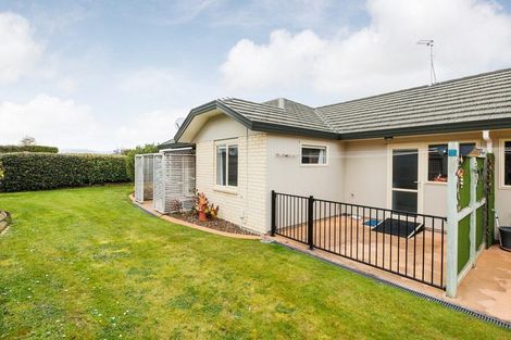 Photo of property in 9 Foxtail Fern, Kelvin Grove, Palmerston North, 4414