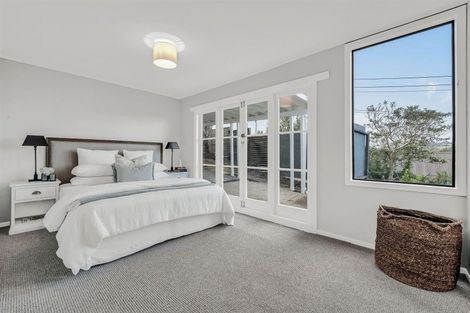 Photo of property in 67 Verran Road, Birkenhead, Auckland, 0626