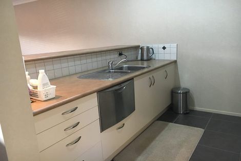 Photo of property in 15c Manning Street, Hamilton Central, Hamilton, 3204