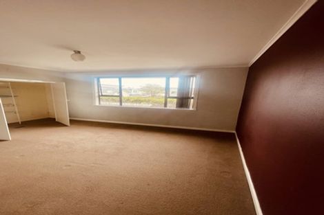 Photo of property in 1/56 Hayr Road, Three Kings, Auckland, 1042