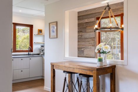 Photo of property in 24 Paetawa Road, Peka Peka, Waikanae, 5391