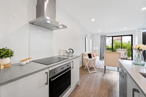 Photo of property in 8 Orca Drive, Stanmore Bay, Whangaparaoa, 0932