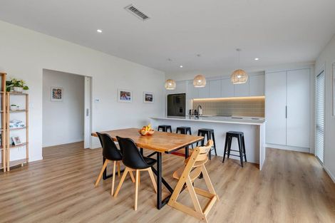 Photo of property in 35 Hewson Drive, Snells Beach, 0920