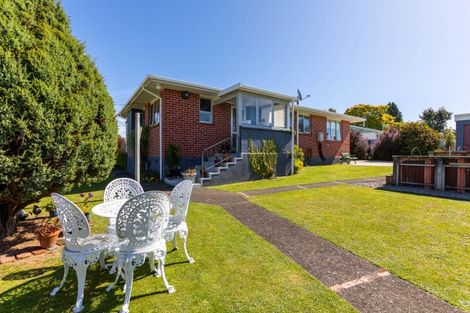 Photo of property in 19 Haswell Street, Eketahuna, 4900