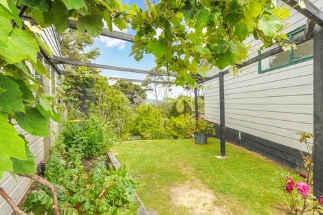 Photo of property in 53 Welsh Hills Road, Swanson, Auckland, 0614